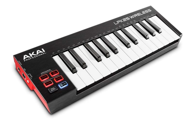 AKAI LPK25 